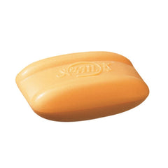 4711 open cream texture highlighting rich lather and moisturizing benefit