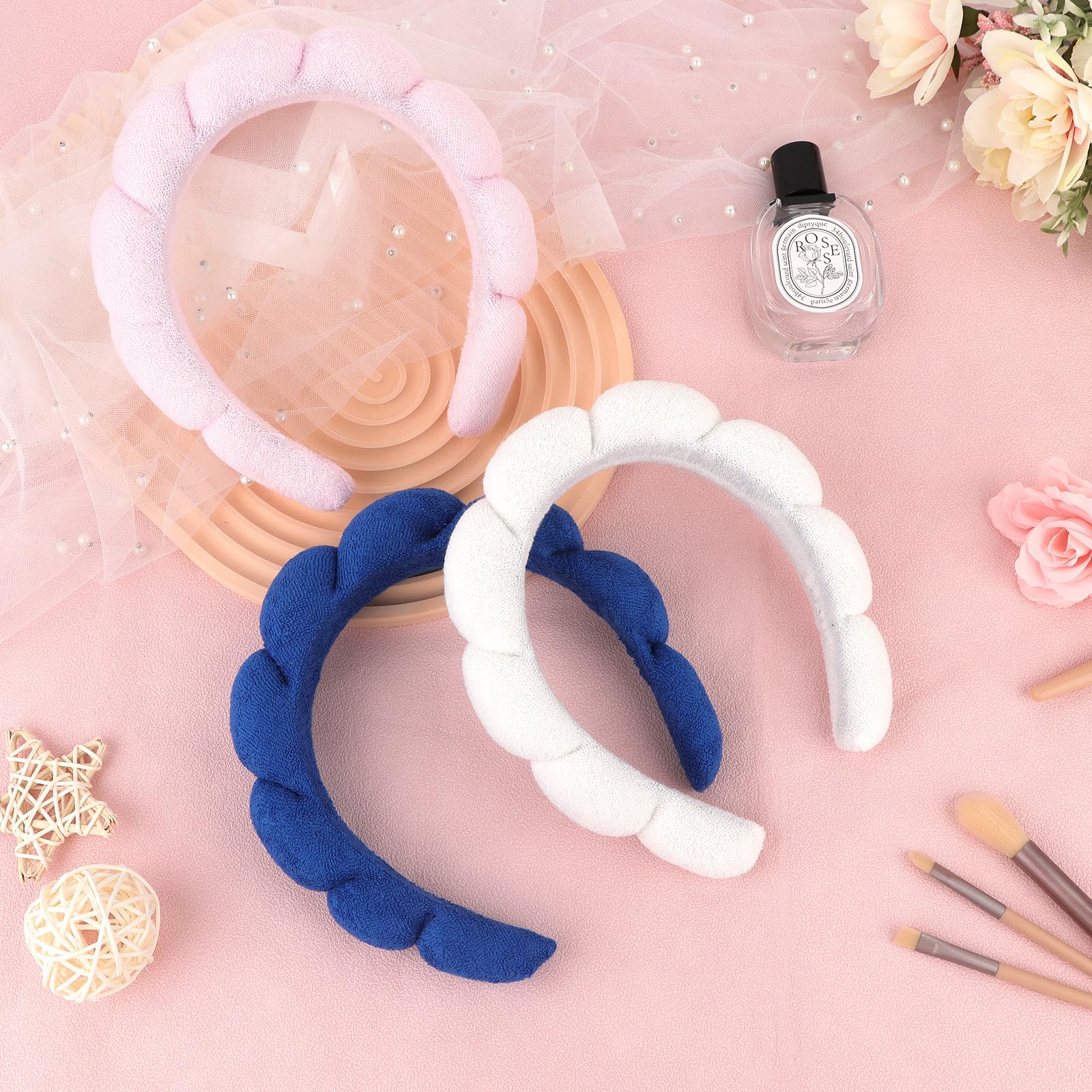 ACO-UINT headband in a spa-style setting highlighting relaxed self-care vibe