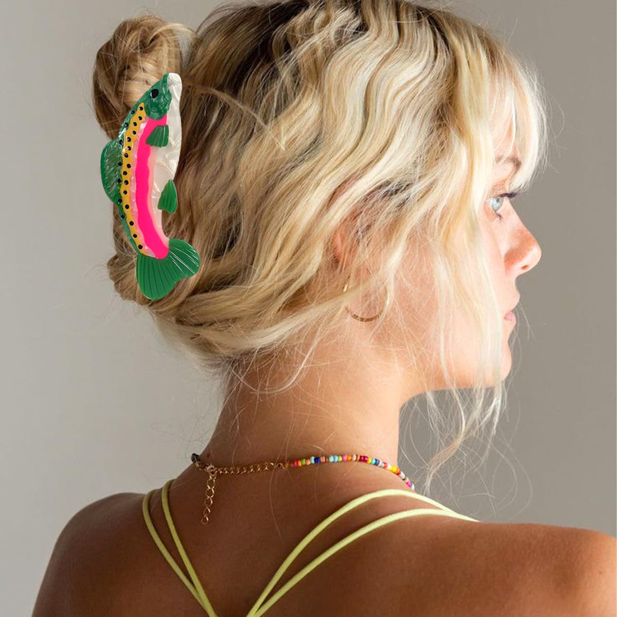 AddLotLot salmon claw clip worn in hair demonstrating strong, comfortable hold