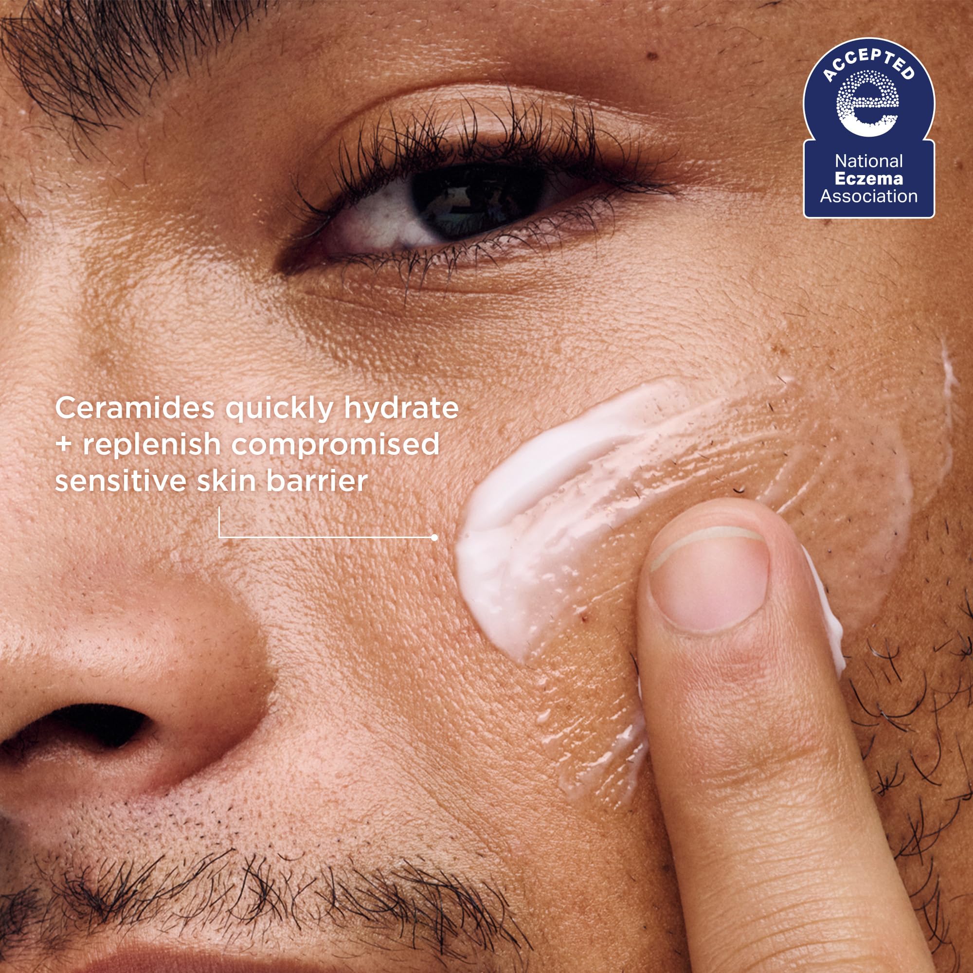 AESTURA cream texture close-up demonstrating lightweight absorbency