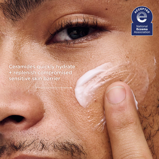 AESTURA cream texture close-up demonstrating lightweight absorbency