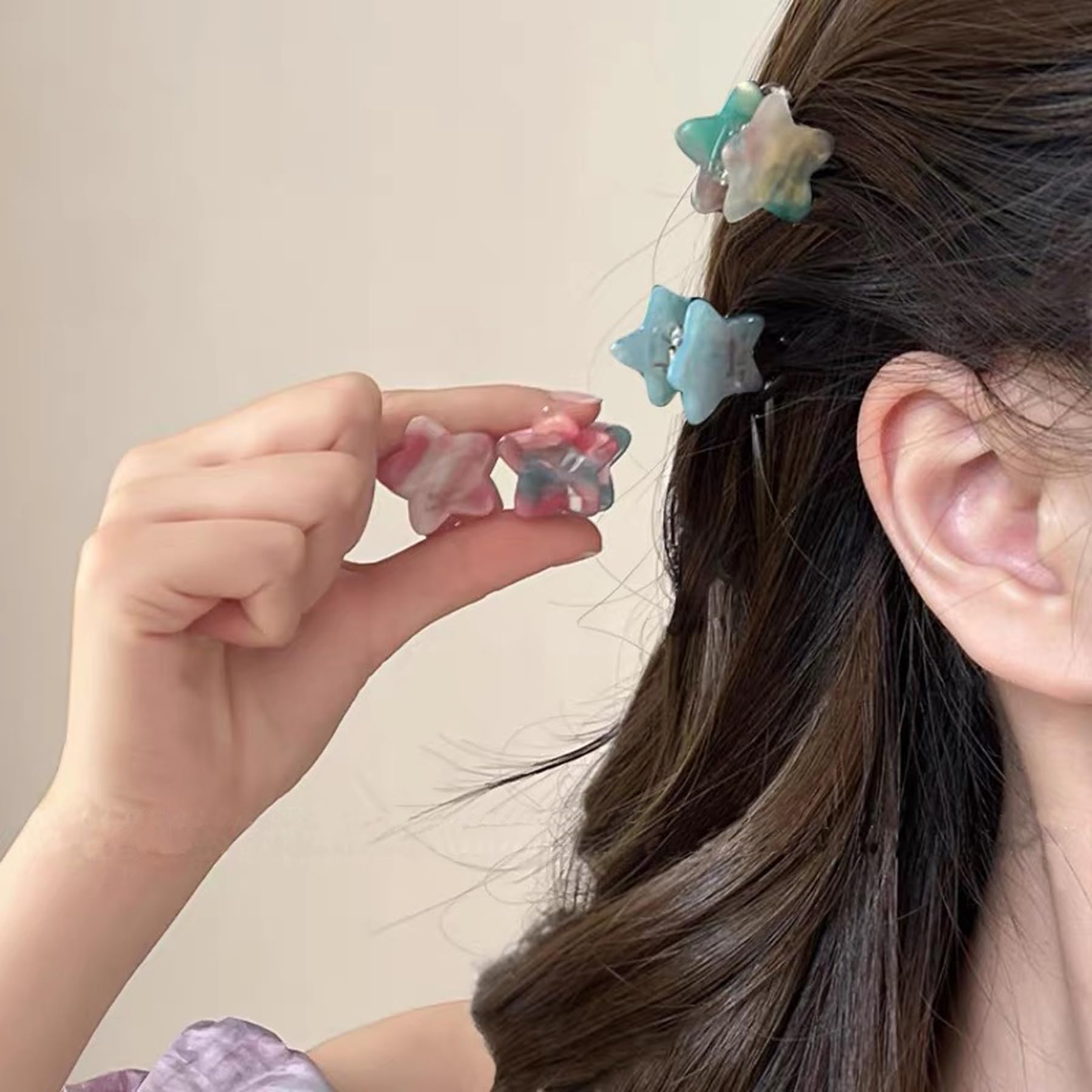 Agirlvct clip securing bangs to show no-slip hold benefit