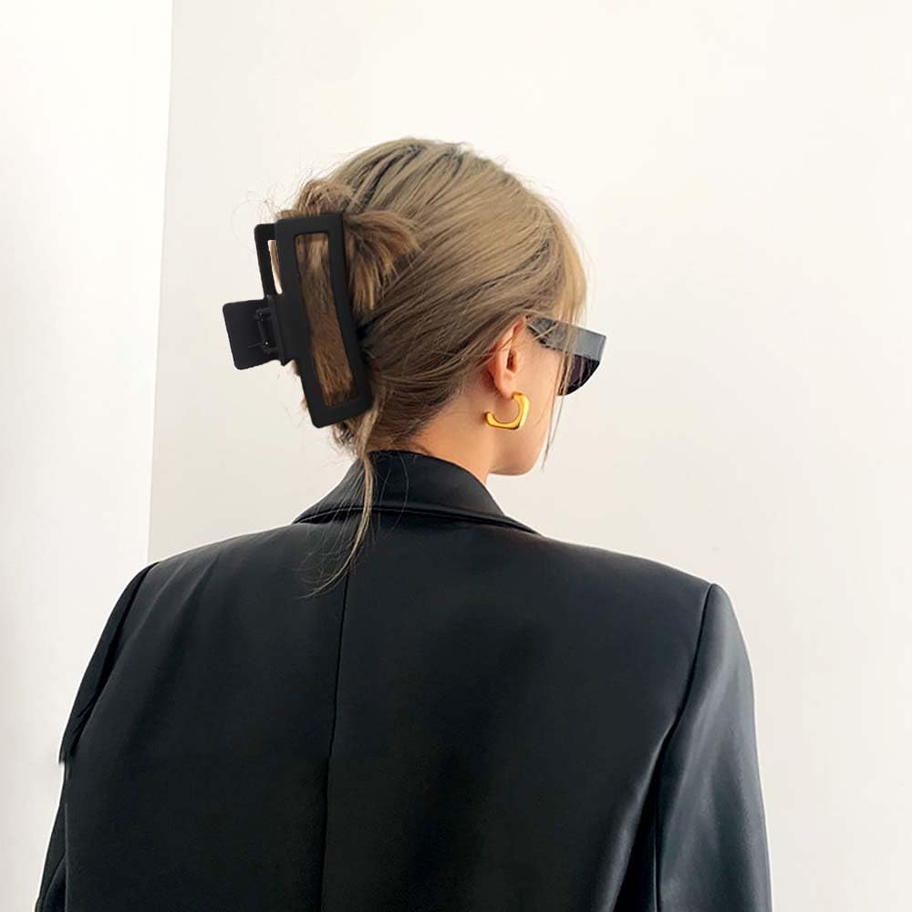 AHONEY clip used for a half-up hairstyle offering comfortable all-day wear