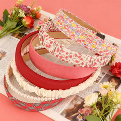 AHONEY knotted headband close-up showing texture and secure hold