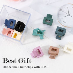 AHONEY clip used during a skincare routine keeping hair away comfortably