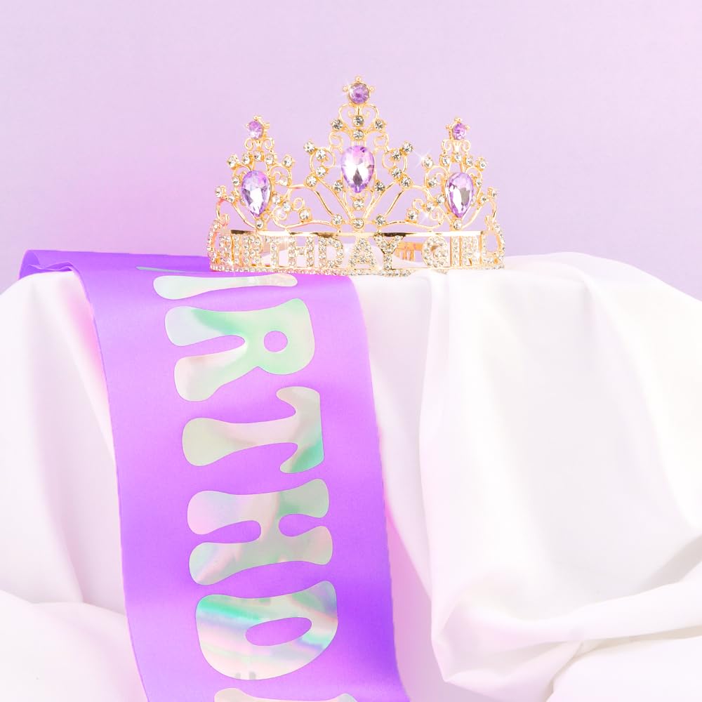 AHONEY crown beside a hand for scale to show one-size-fits-most dimensions
