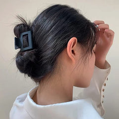 AHONEY clip used in half-up hairstyle showing neat hold and polished look