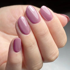 AILLSA brush stroke close-up showing smooth texture and high color payoff benefit
