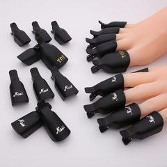 Akstore clip fitted on toenail, comfortable pedicure soak-off fit