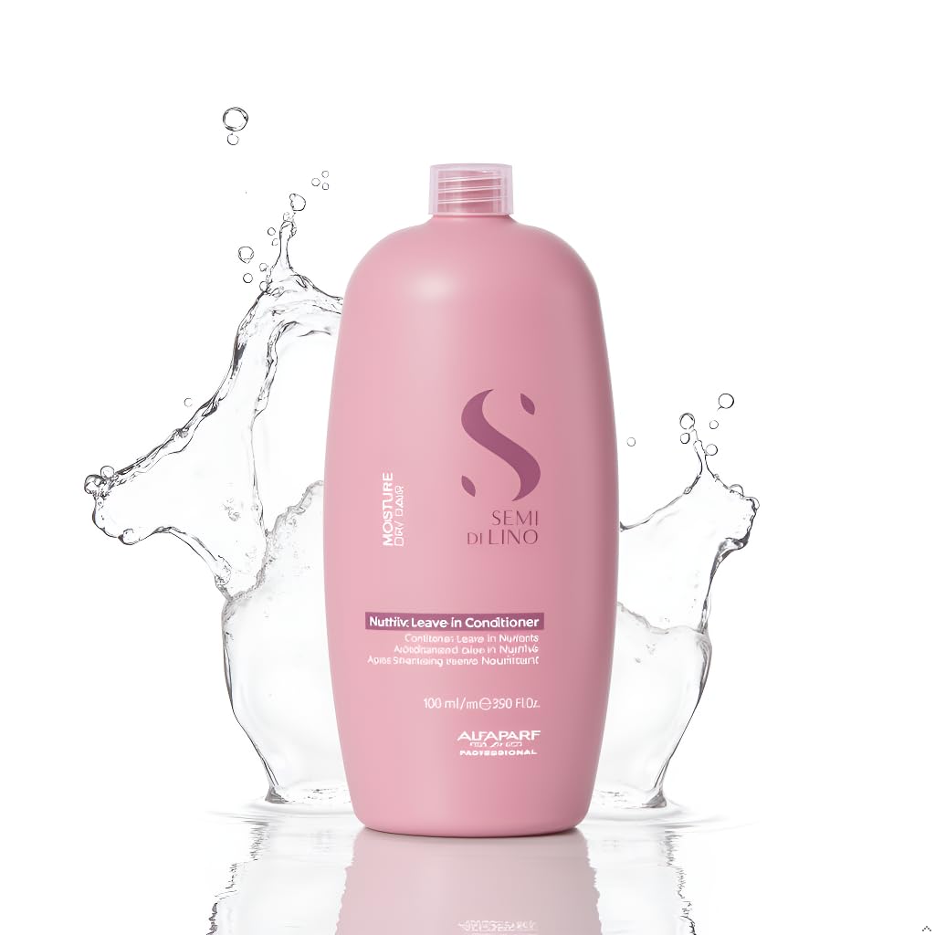 ALFAPARF MILANO product in hand being applied for effortless detangling