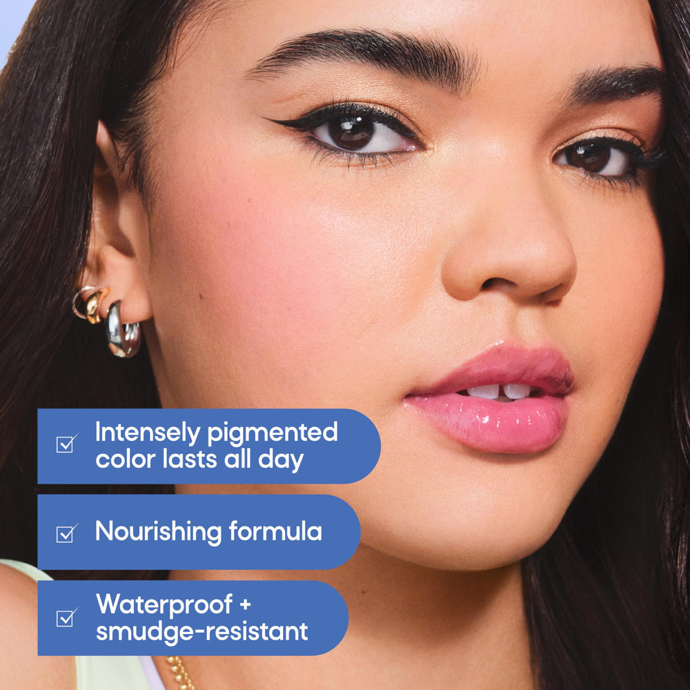 Almay felt-tip close-up highlighting precise tip for controlled, sharp lines