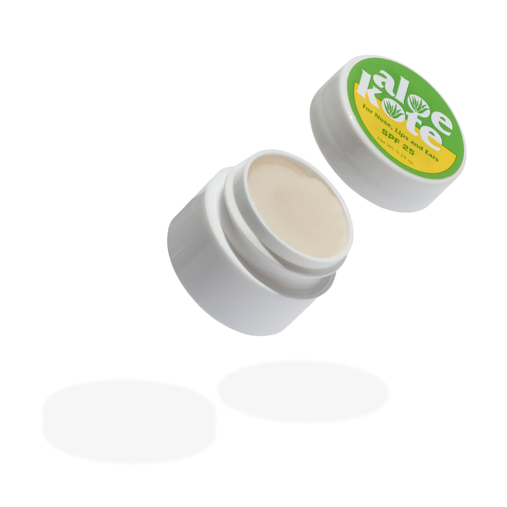 ALOE UP applied to lips demonstrating soothing hydration and visible comfort