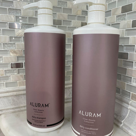 ALURAM texture close-up creamy conditioner showing smooth hydration benefits