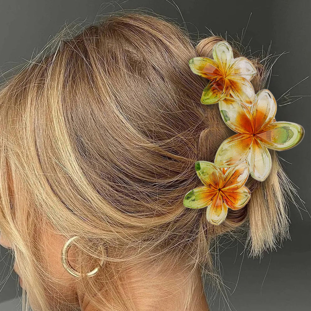 Amariver clip holding a half-up style on fine hair with no slip