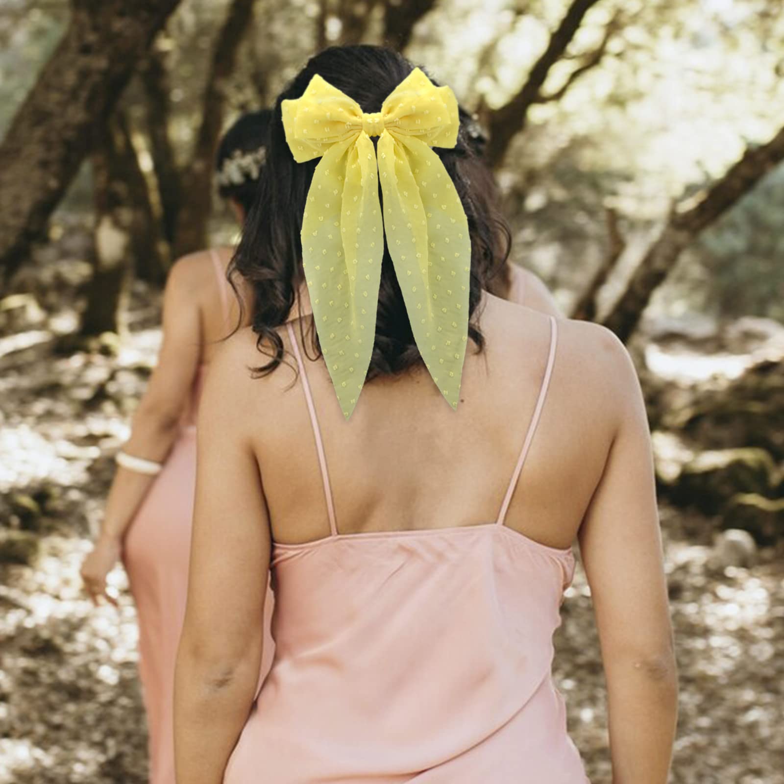 Ambesi worn in a ponytail demonstrating added volume and motion for hairstyles