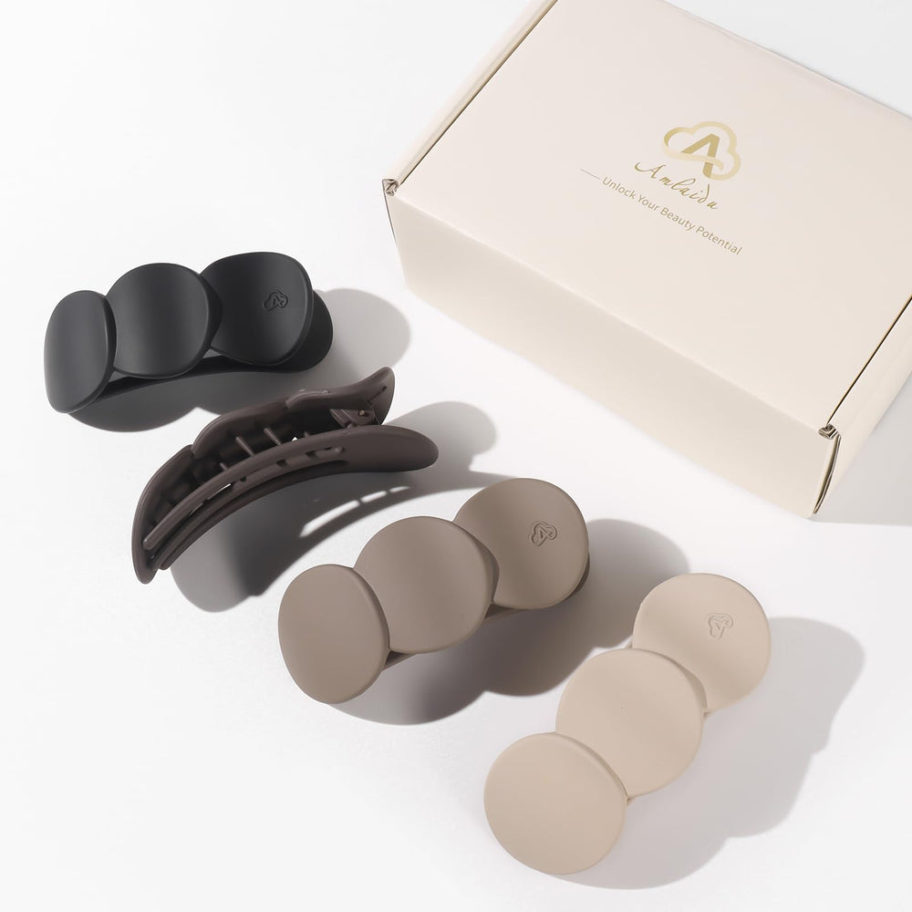 Amlaidu clip used during yoga showing non-slip comfort and stability