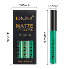 AMY'S DIARY lipstick applied in daytime setting for natural long-wear look