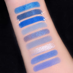 AMY'S DIARY close-up shimmer pan showing glitter texture for high-impact sparkle