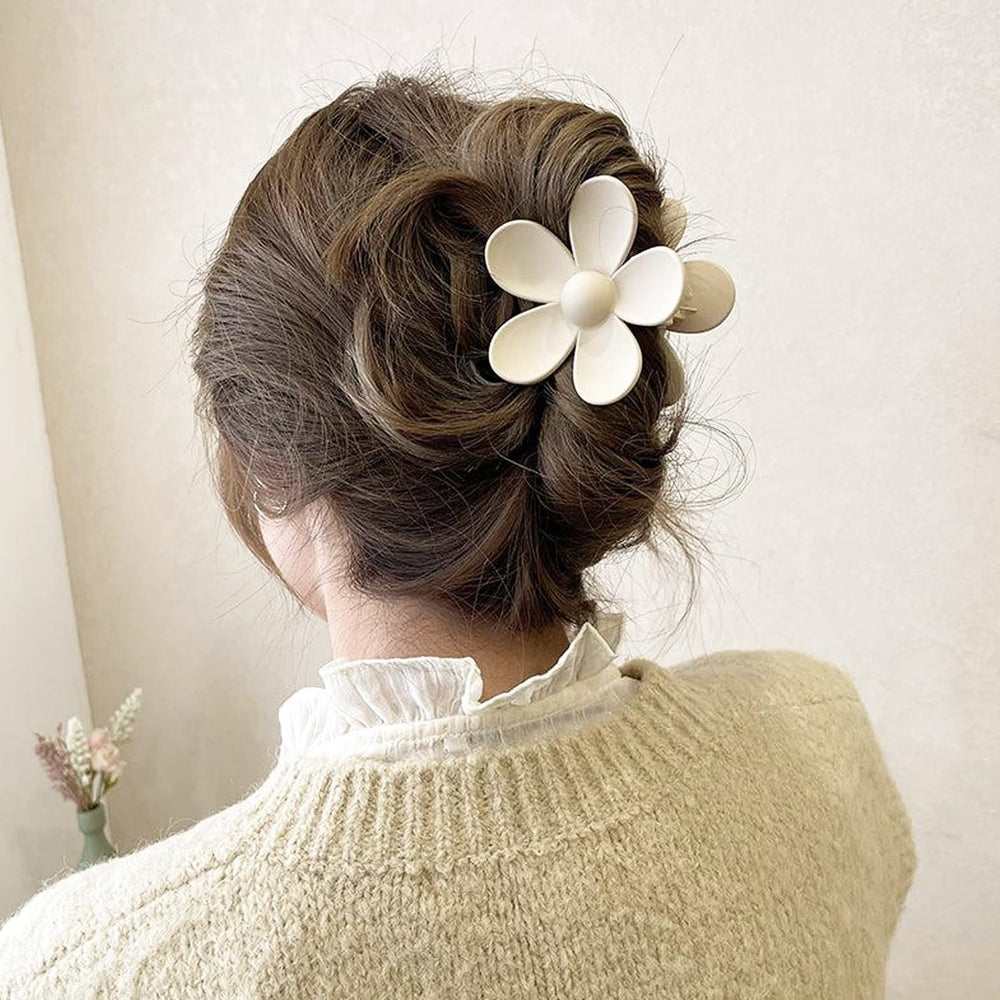 AOENJIE flower clip styled in half-up hair demonstrating secure hold