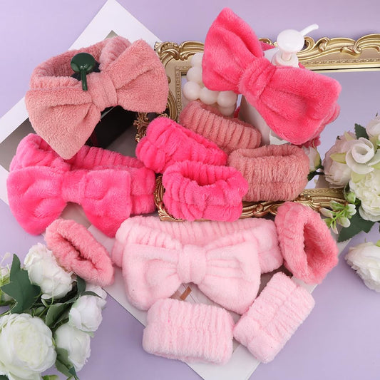 AOPRIE headband knotted bow detail highlighting stylish secure fit