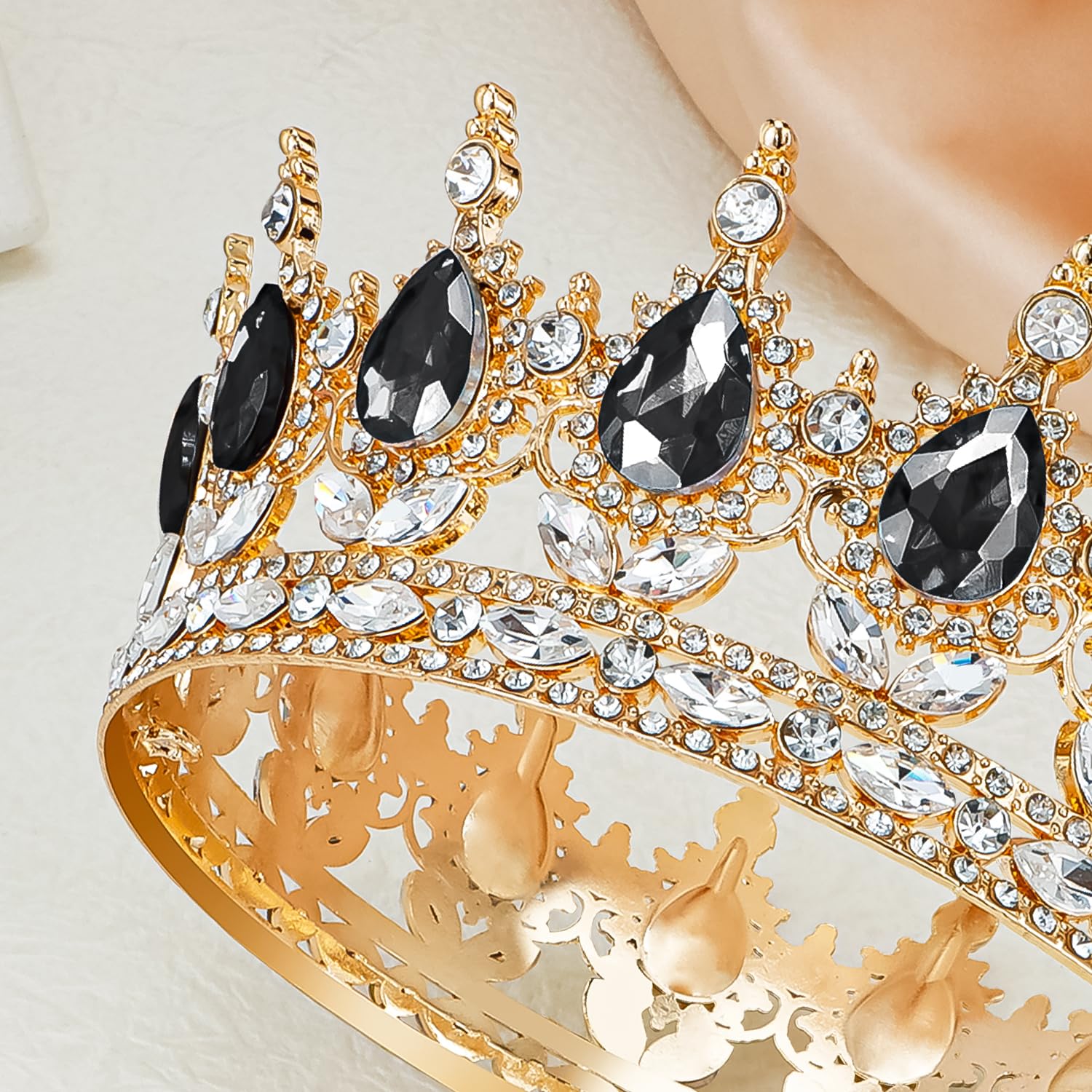 Aprince close-up of 3A+ rhinestones highlighting brilliant sparkle and clarity