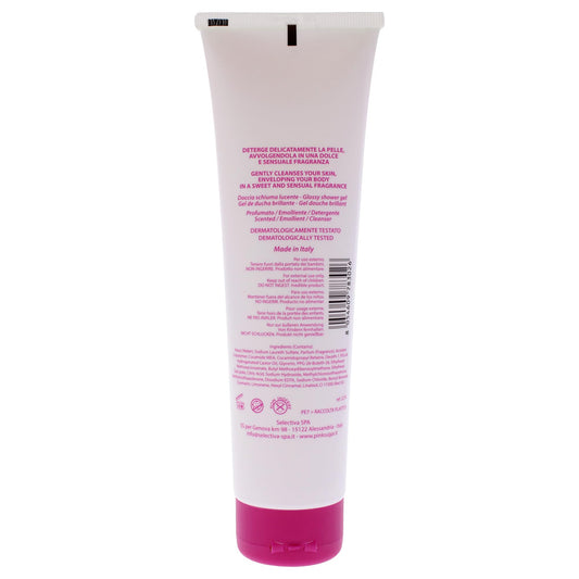 Aquolina Pink Sugar Glossy lather in hand demonstrating gentle cleansing and fragrance