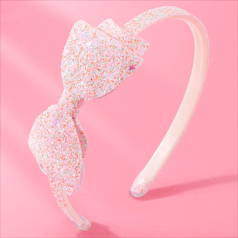 ARBEYOOU headband worn by a girl in a casual setting, comfortable everyday wear benefit