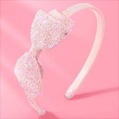 ARBEYOOU headband worn by a girl in a casual setting, comfortable everyday wear benefit