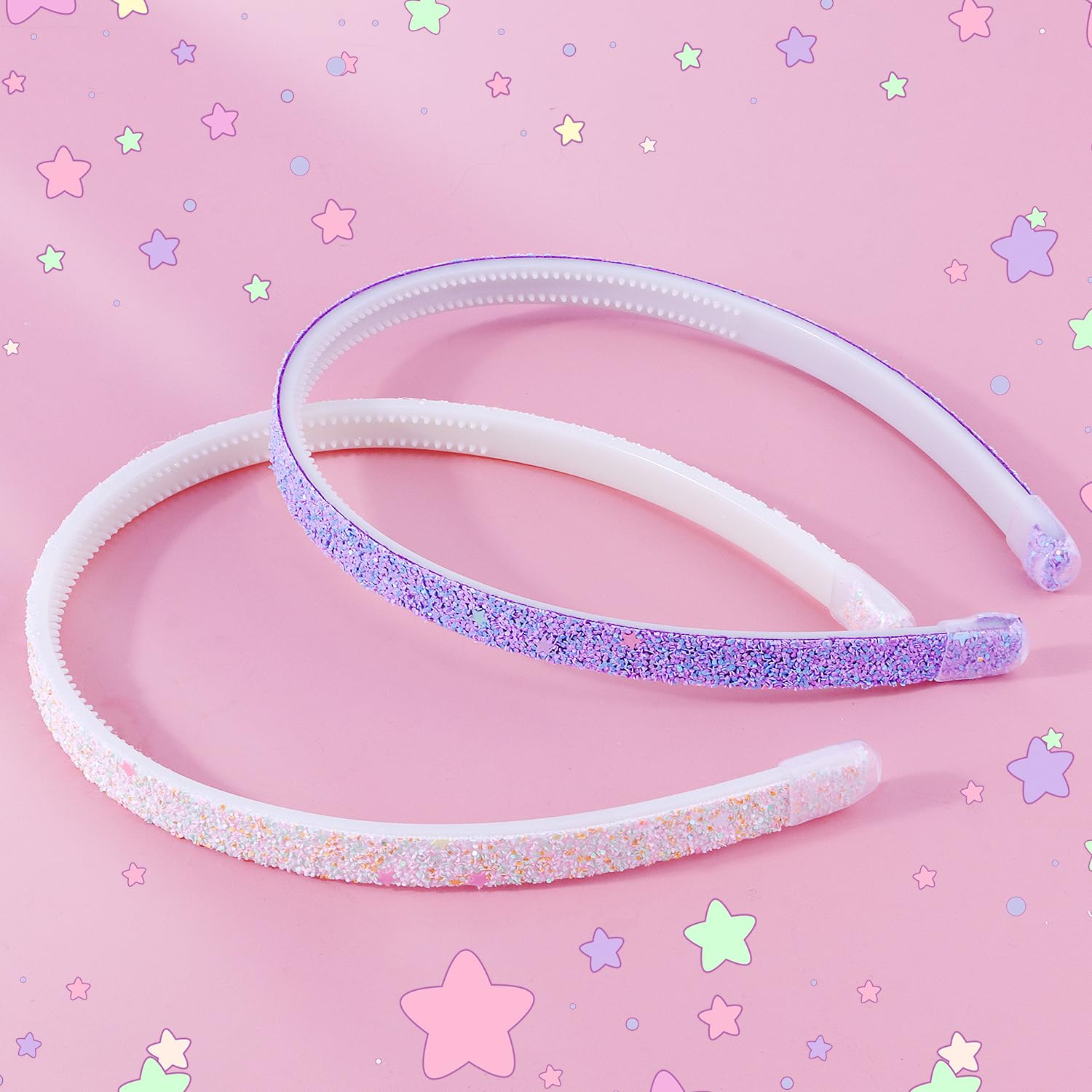 ARBEYOOU headband held in hand to show scale and flexible elastic fit
