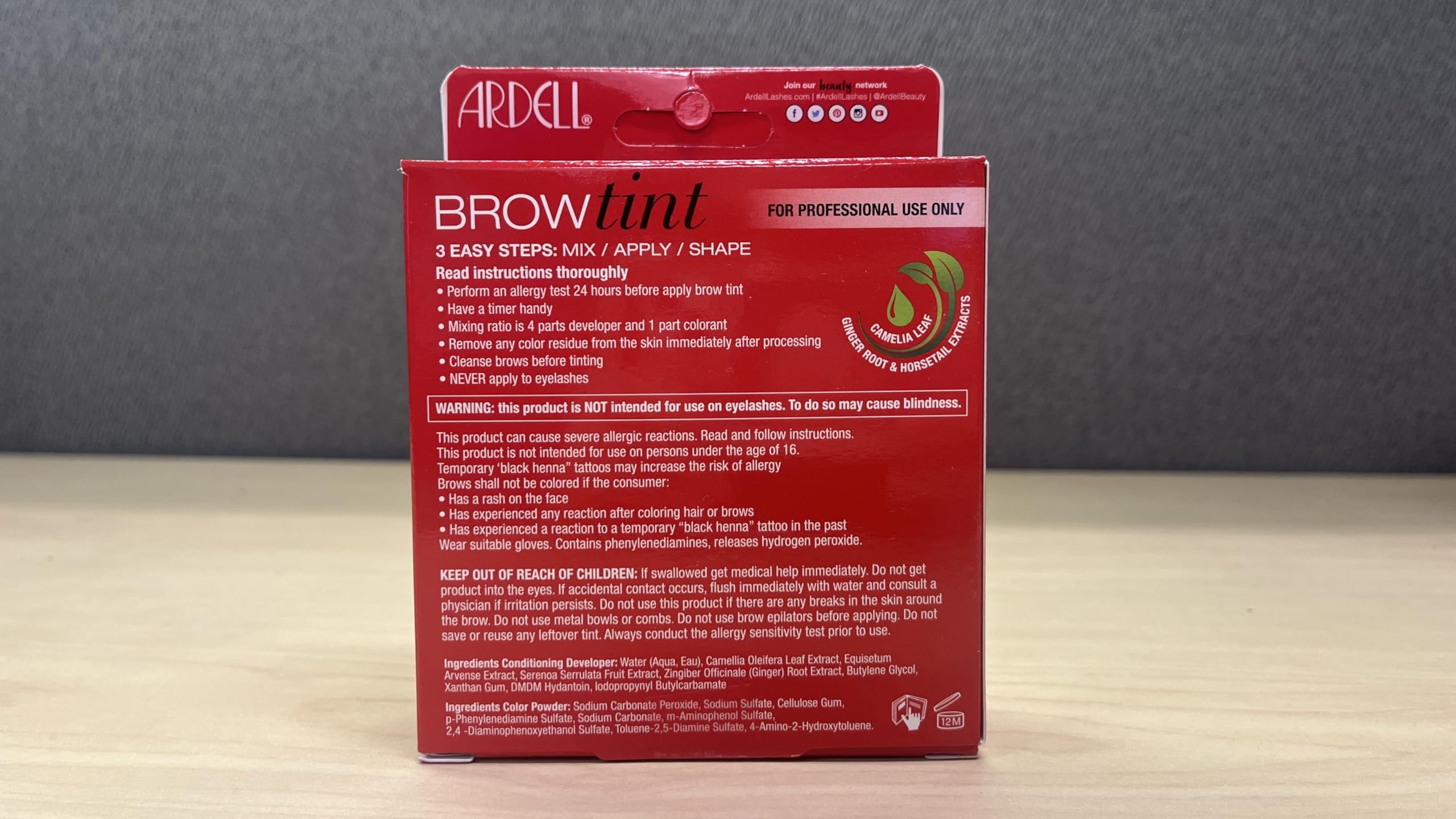 Ardell label with natural extracts visible for gentle-conditioning benefit