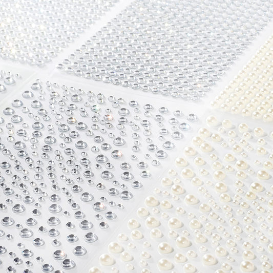 Artistbeauty close-up of rhinestone facets showing brilliant sparkle for noticeable shine