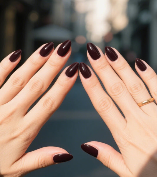 Artquee close-up of glossy burgundy surface highlighting durable high-shine finish