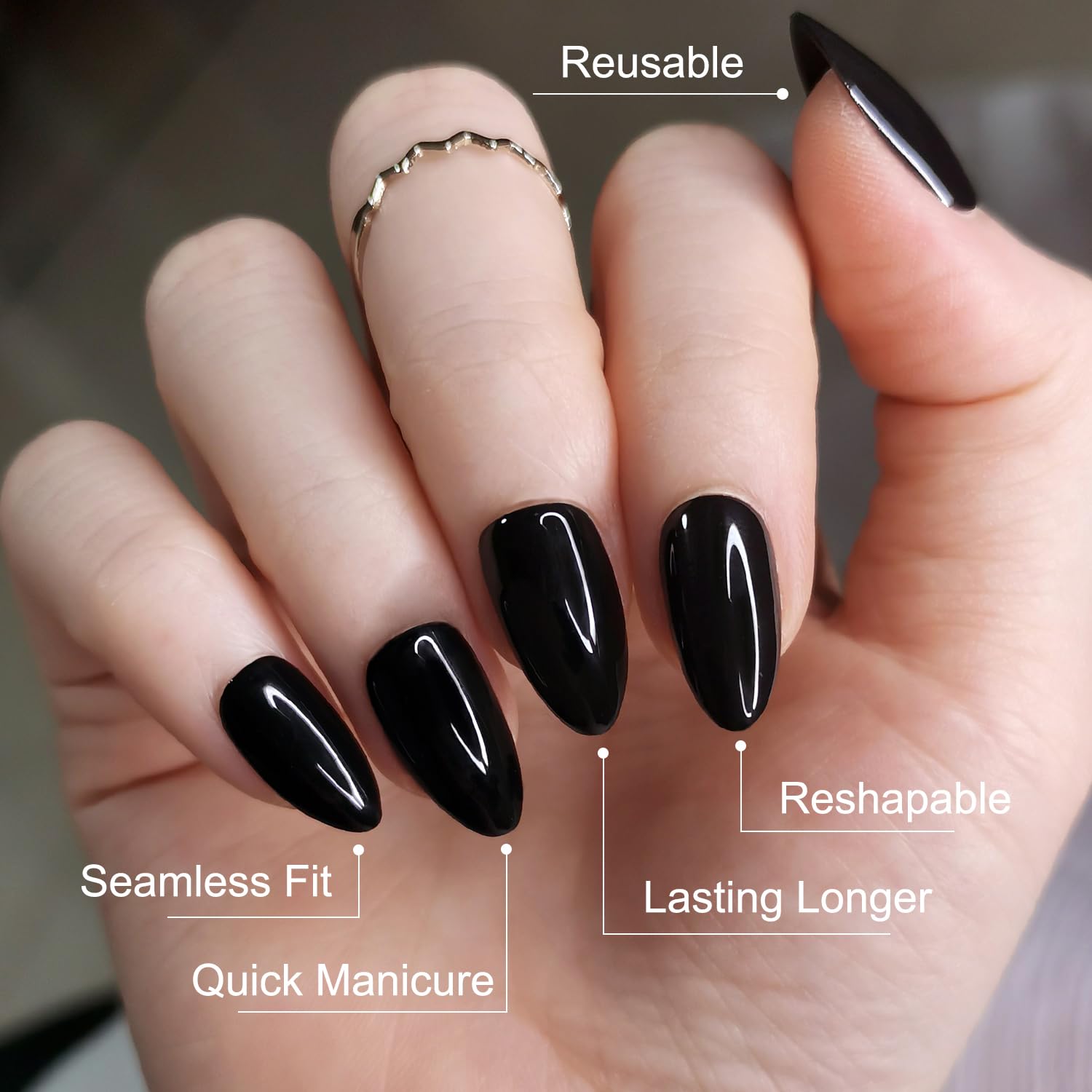 Artquee display of 15 sizes laid out to show fit options for different nail beds and convenience