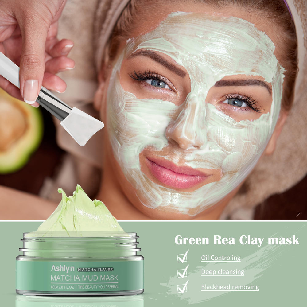Ashlyn Dead Sea bubble mask foaming on skin demonstrating deep pore cleansing