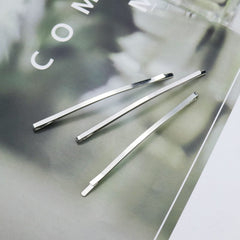 Aswewamt jumbo pin decorated with pearls to show easy customization for events