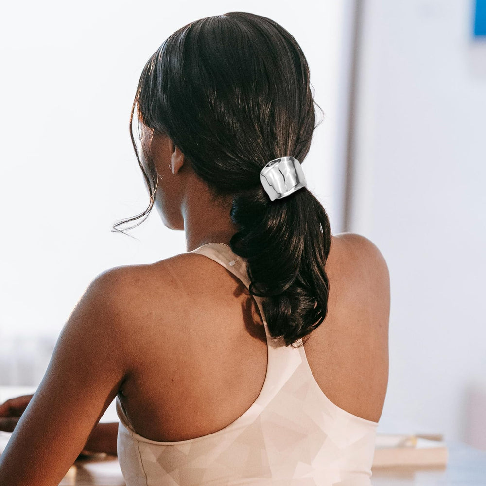 Aswewamt worn in high ponytail demonstrating sleek style and secure hold