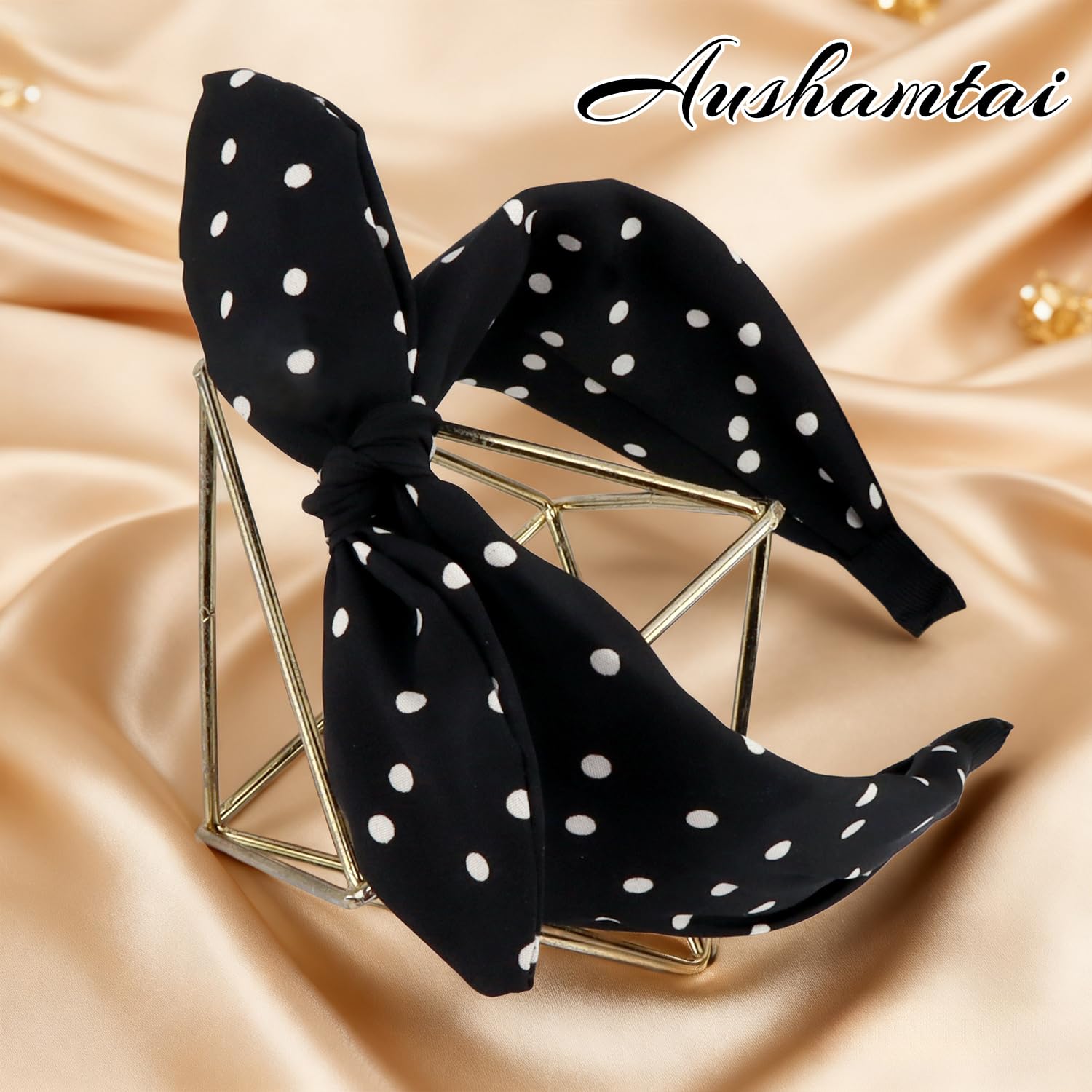 Aushamtai styled with vintage outfit shows how it complements retro looks