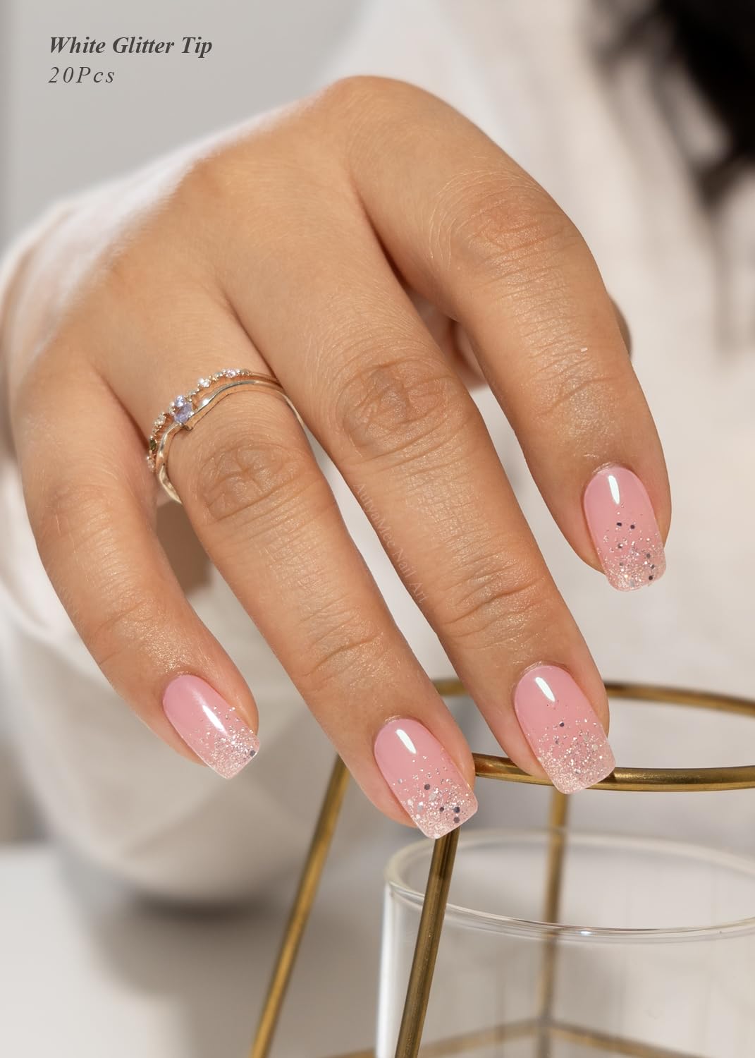 AutyaMee closeup of semi-cured gel texture highlighting stretchable finish and precise glitter tip