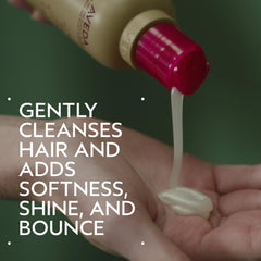 Aveda Cherry Almond shampoo pour texture highlights gentle cleansing