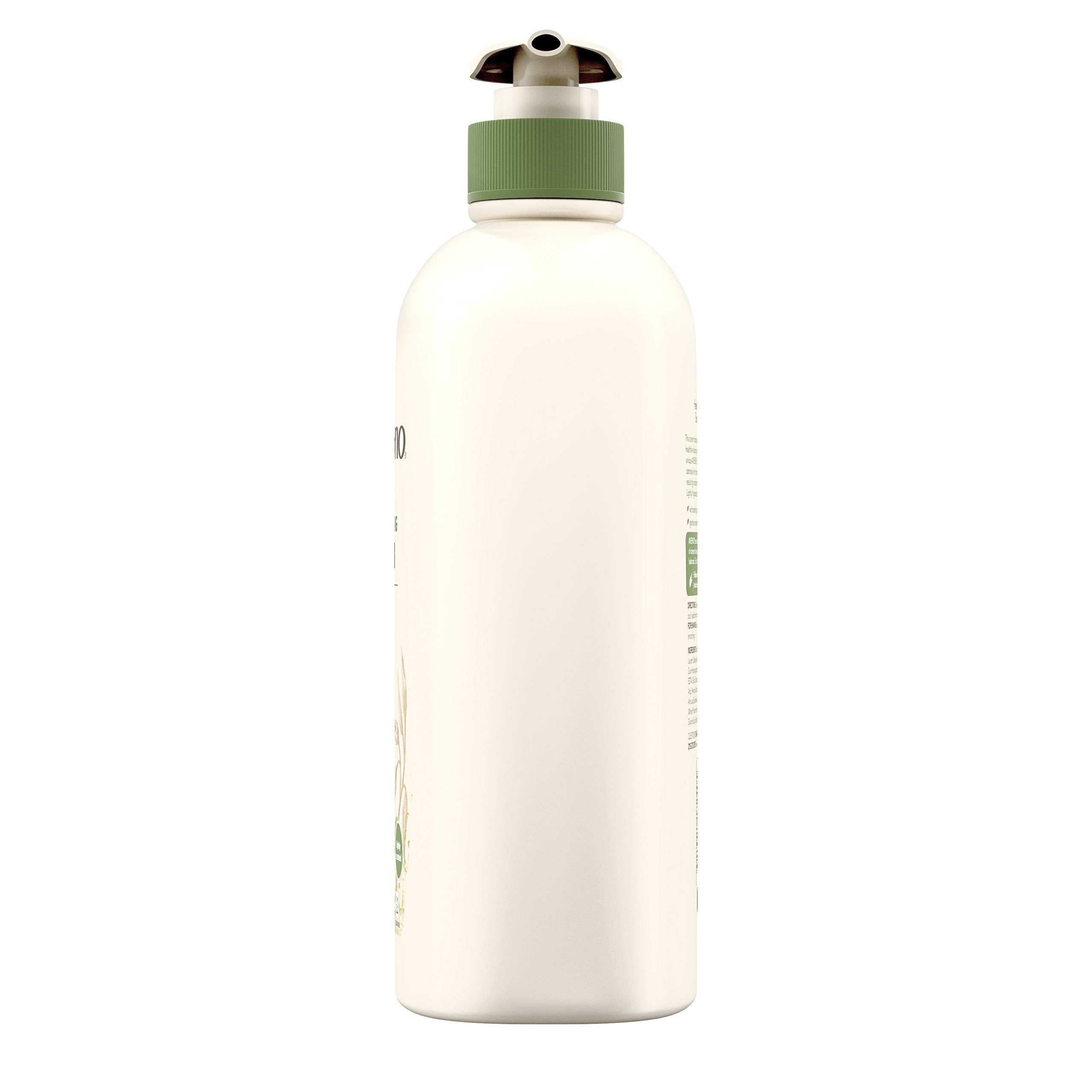 Aveeno soap-free dye-free badge emphasizing gentle formulation benefit