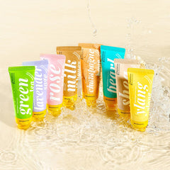 AVRYBEAUTY tube beside wallet and keys illustrating purse-ready convenience