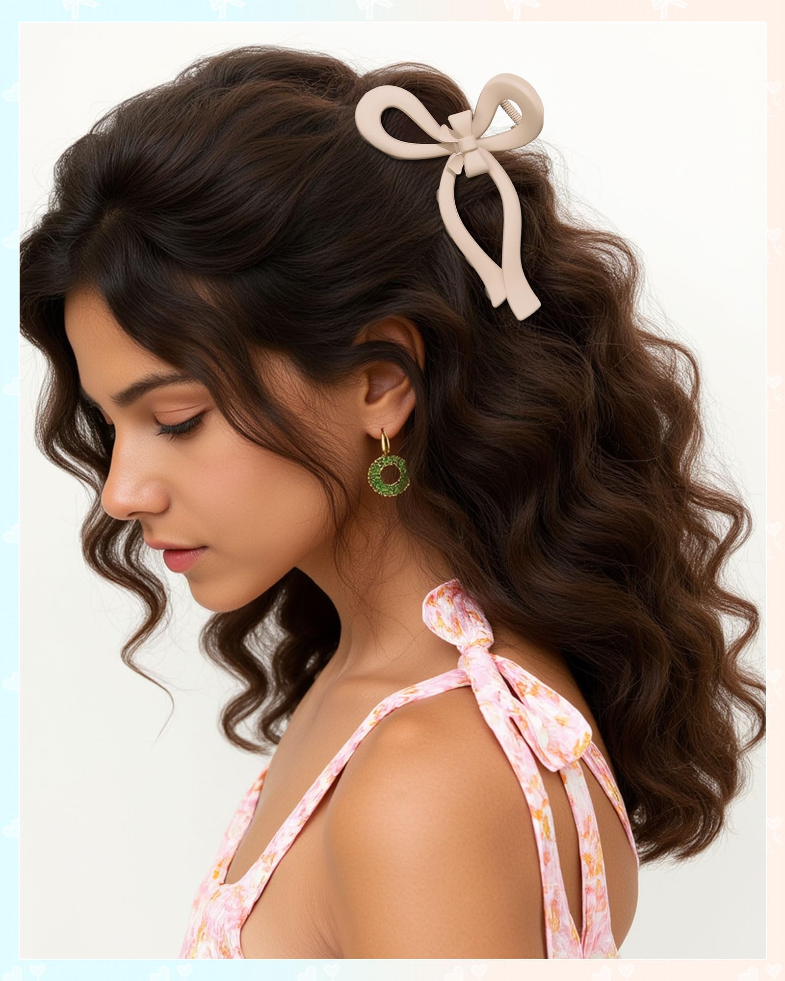 AWAYTR clip gripping thick hair showing strong clamping benefit