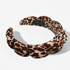 Ayesha headband stitching and sponge core detail for supportive comfort