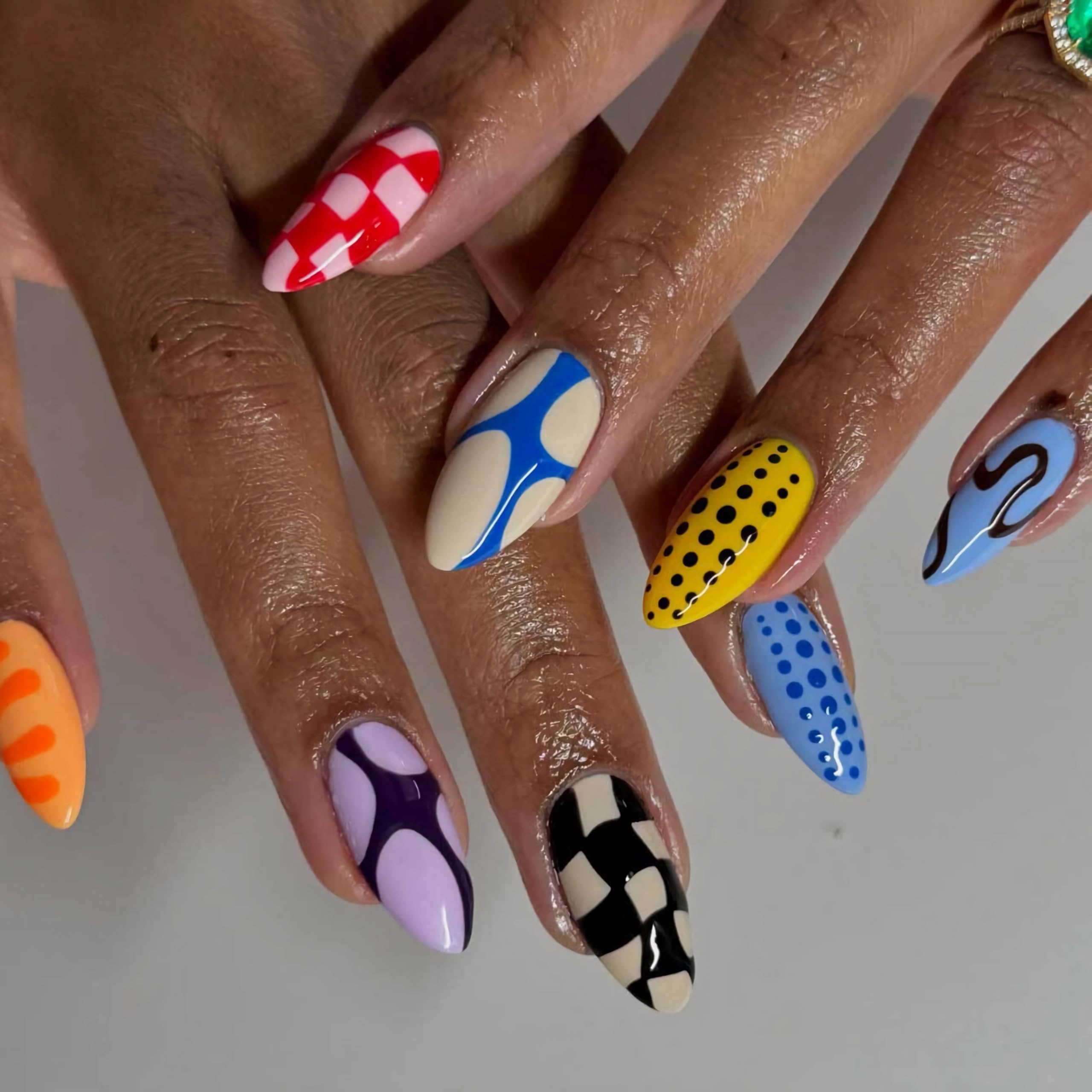BABALAL front packaging showing 24-piece colorful almond nails and glue for quick styling