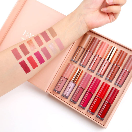 BAISEN DIARY open kit displaying twelve tubes, highlighting shade variety for mix-and-match