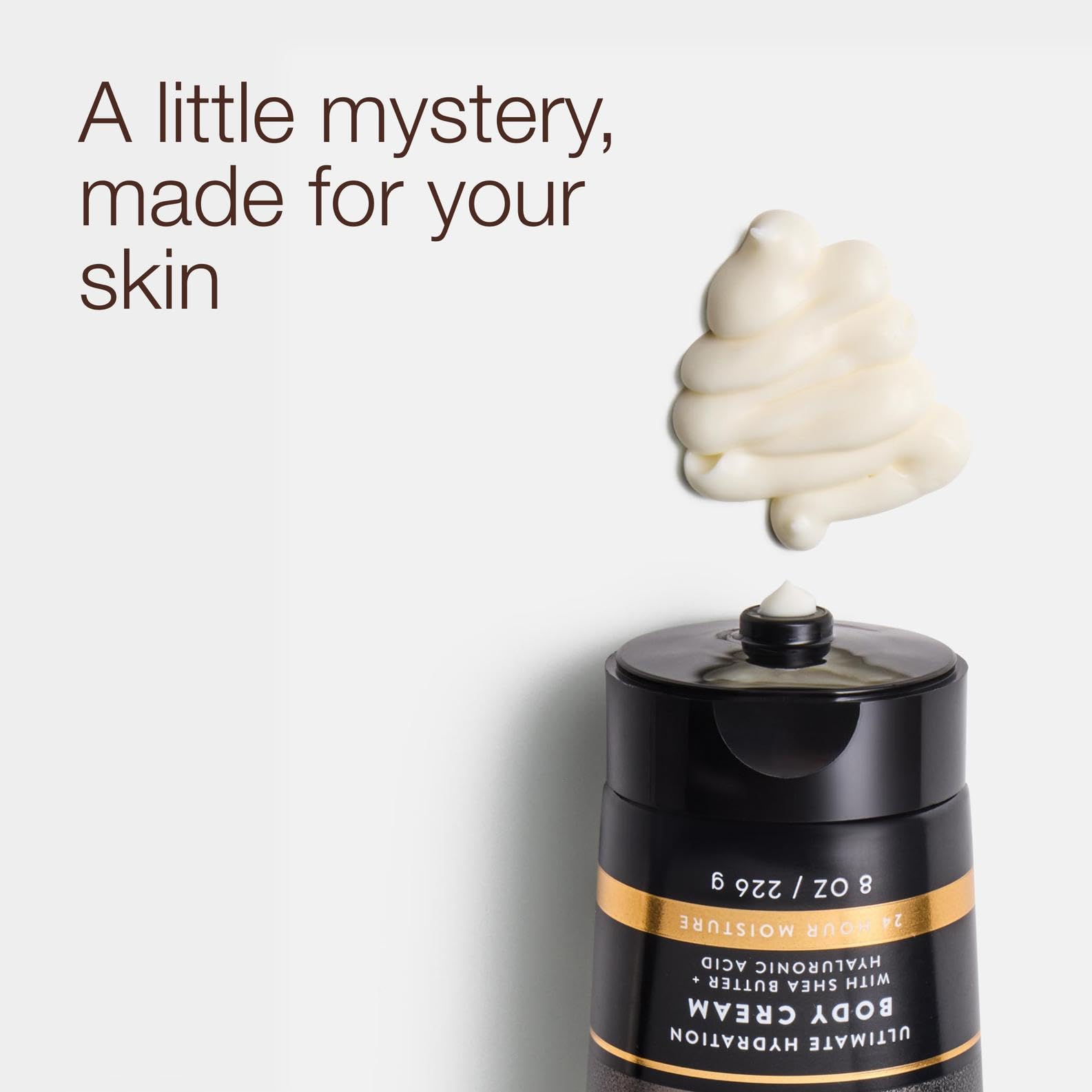 Bath & Body Works Noir texture close-up revealing rich cream for deep hydration