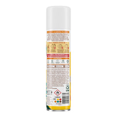 Batiste spray action dispersing fine mist to absorb oil and refresh hair instantly