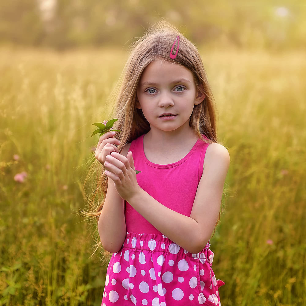 BBGifts clip placed in hair illustrating secure styling benefit
