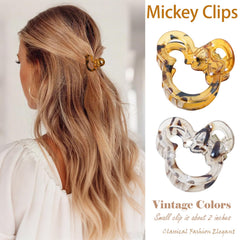 BBGifts model using clip to secure a half-up hairstyle for easy styling