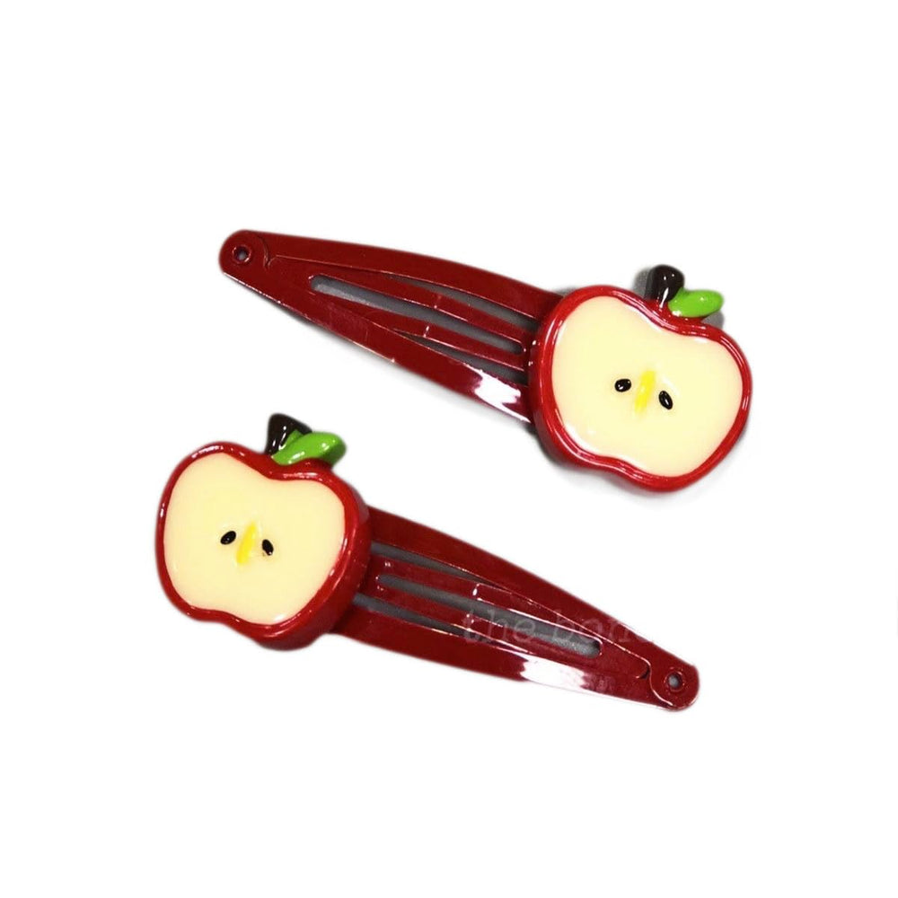 BBTDIN apple slice closeup highlighting resin texture and detailed finish for durable charm